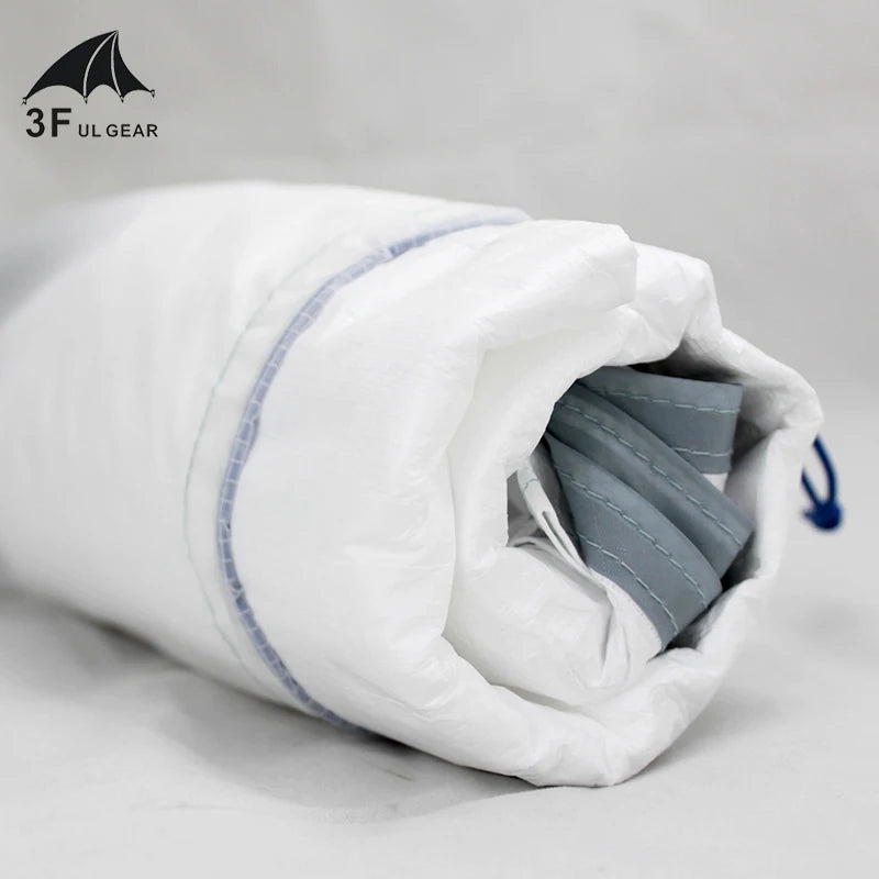 Housse de bivouac Tyvek pour sac de couchage (135-200 g)