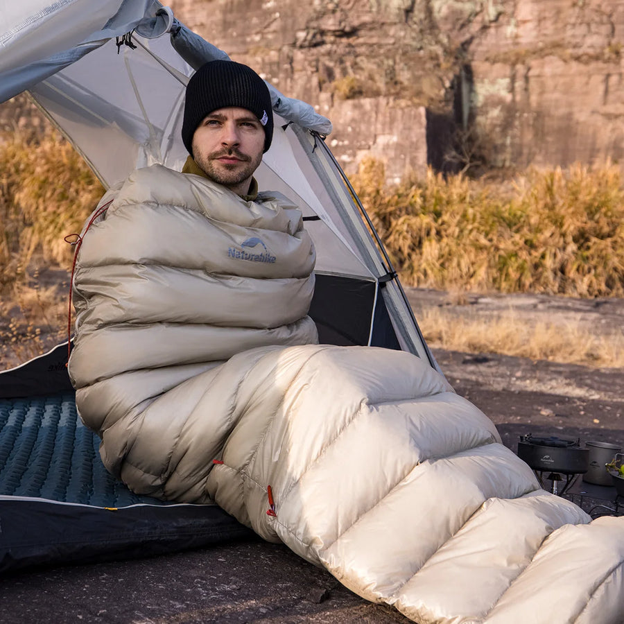 Quilt enveloppe sans capuche pour le trekking léger